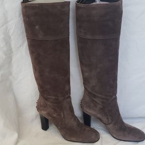 Tod's  Brown Suede Heeled Boots